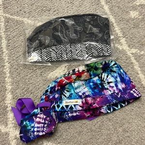 Set of 2 scrub caps, unworn